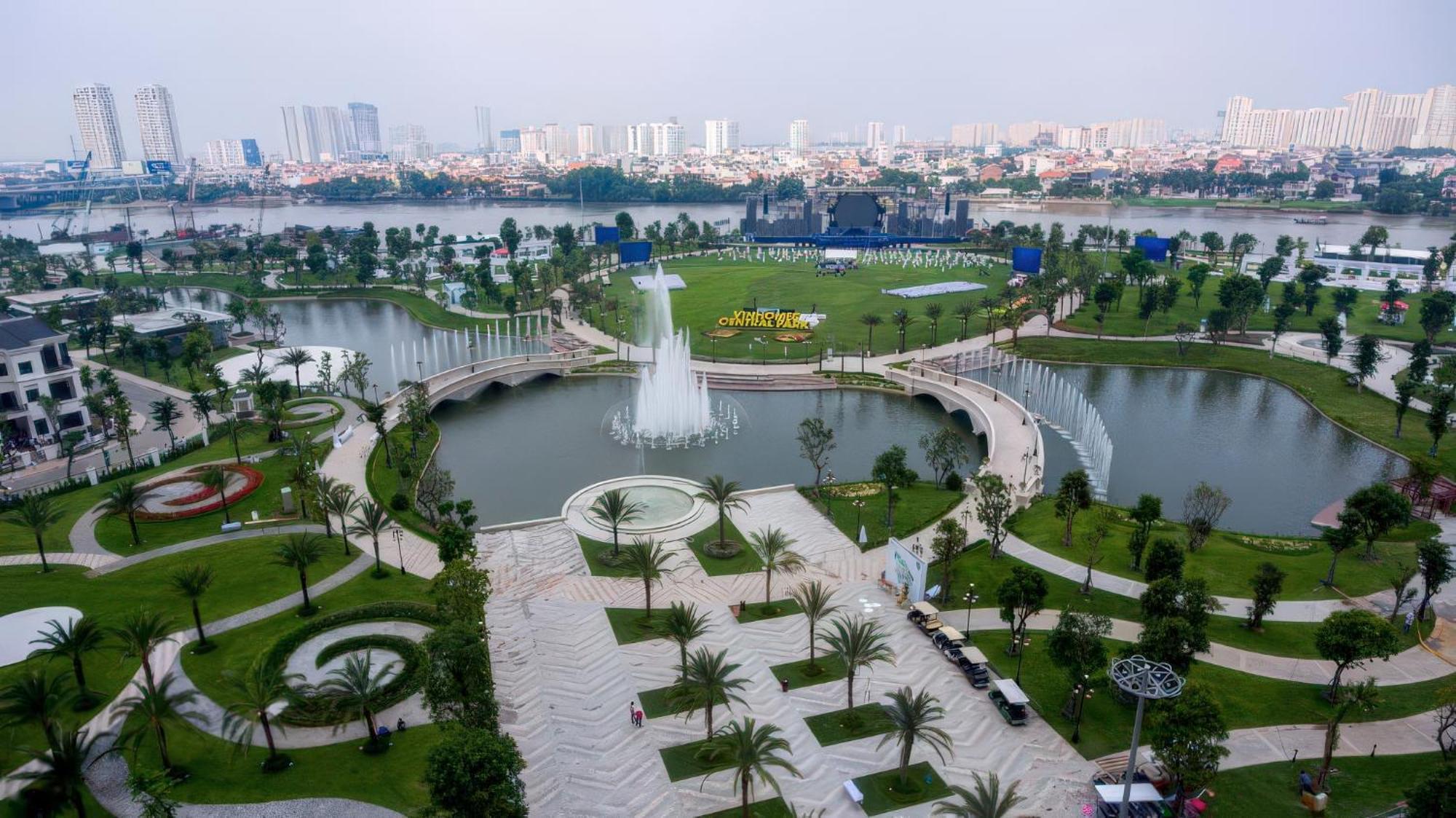 Urban Zen Saigon - Vinhomes Landmark 81 Ho Chi Minh-staden Exteriör bild